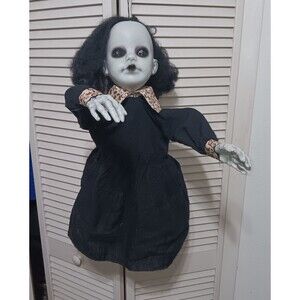 Creepy Dawn the Animated Crawling Zombie Girl Indoor or Covered Outdoor Appx 26"
